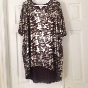 Lularoe elegant Irma size large