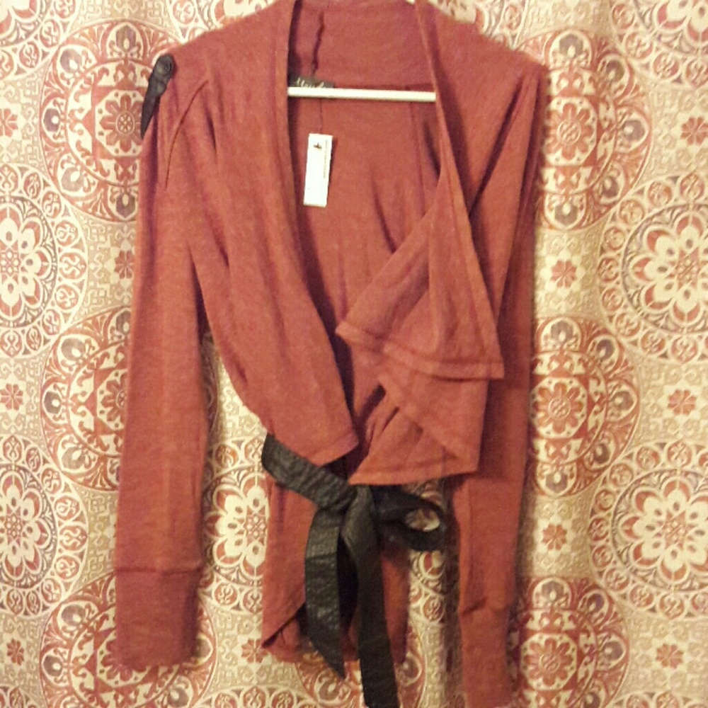 Anthropologie brand wrap