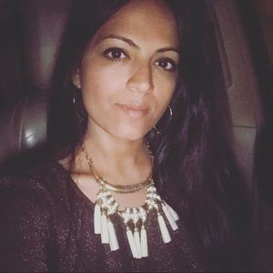 Meet your Posher, Sapna