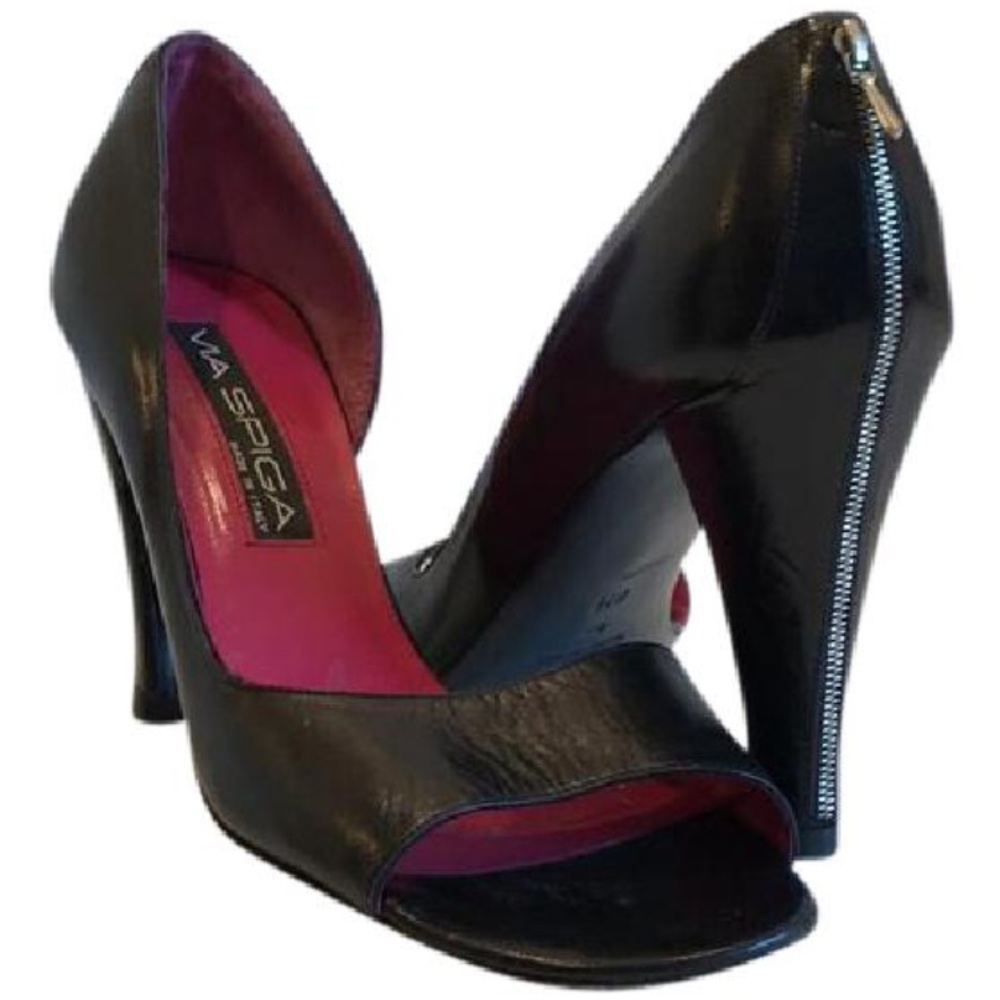 Via spiga zipper heels
