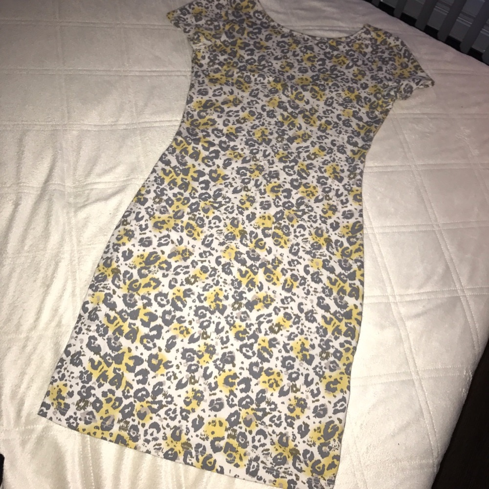NEW GUESS women's summer dress! Size-S!