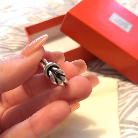 ❌❌SOLD❌❌Lovers knot James Avery ring - Picture 4 of 5