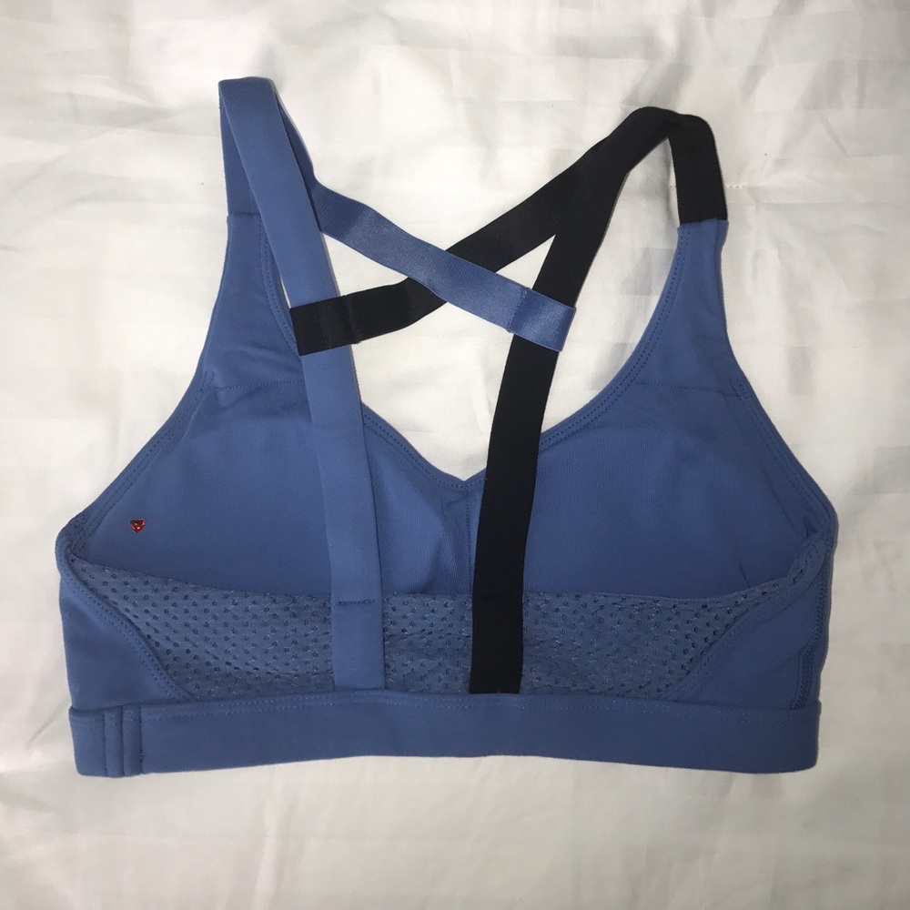 Xsmall Lorna Jane sports bra