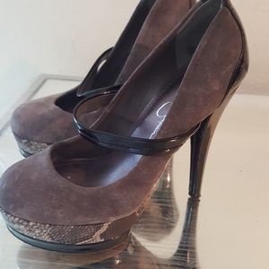 Jessica Simpson heels