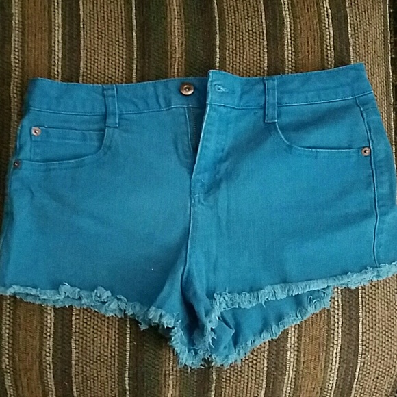 Cute summer Shorts - Picture 1 of 5