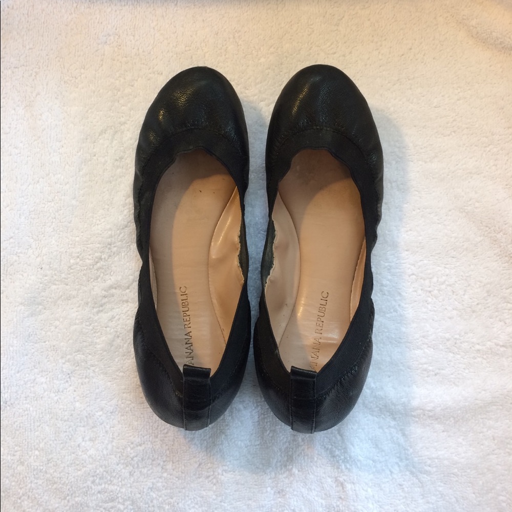 Banana Republic Black Leather Elastic Flats