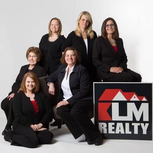 Meet your Posher, Cynthia