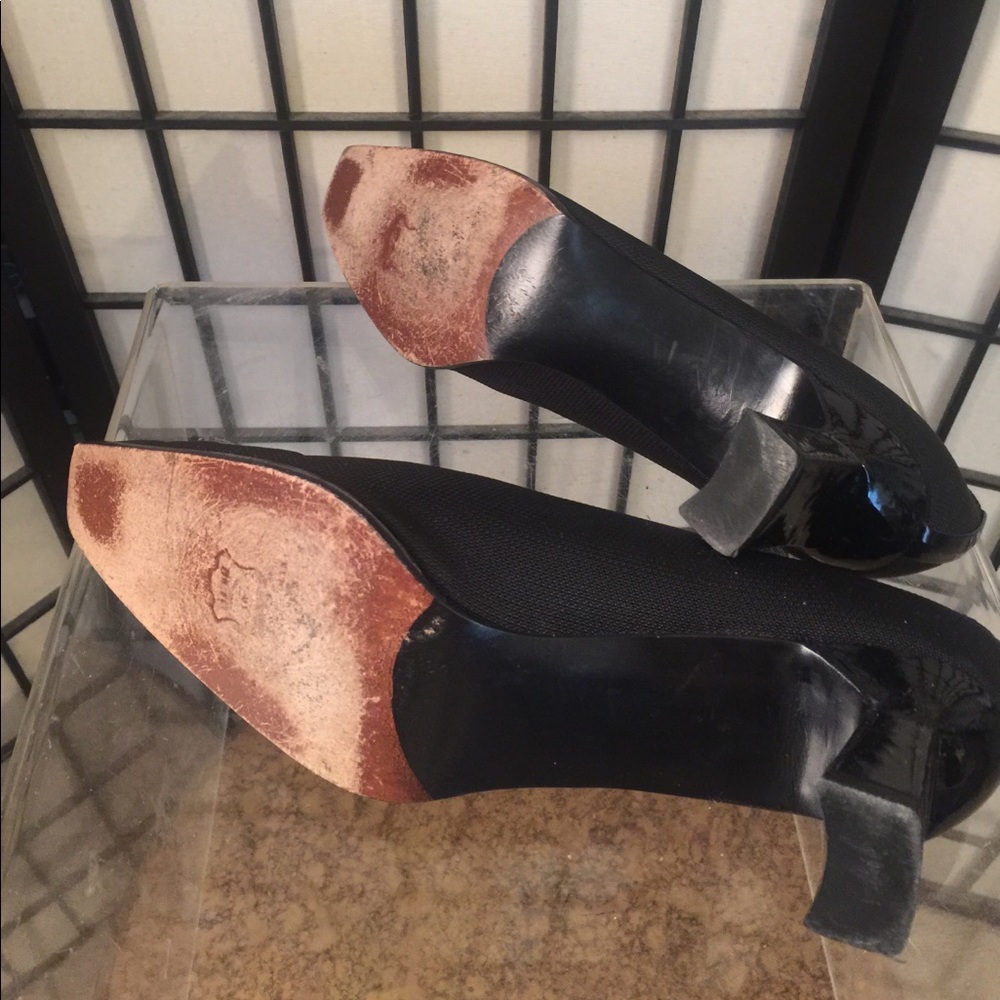 Stuart Weizmann Black Fabric Pumps - image 4