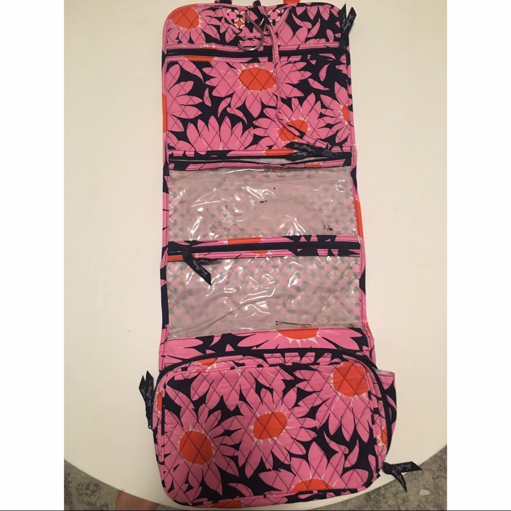 Vera Bradley Hanging Makeup organizer