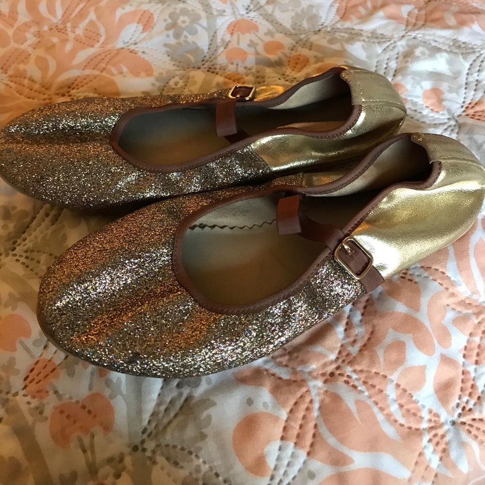 Has been donated🙏🏽😍