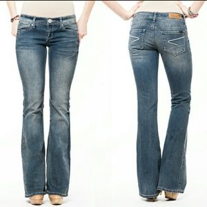 Seven7 flare jeans
