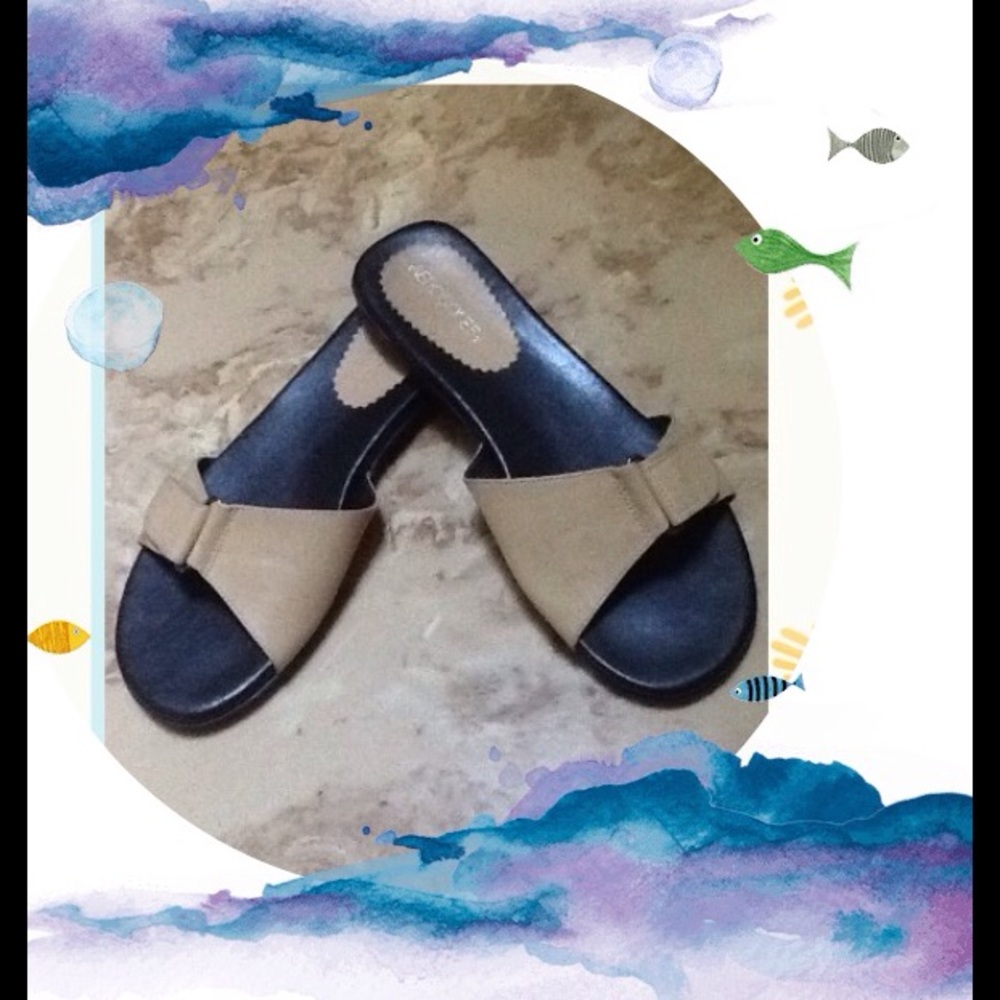 🚫NOT FOR SALE🚫 EUC 🌴 AEROSOLES Slide Sandals
