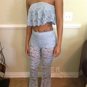 Cute summer 2 piece crop top/ lace outfit