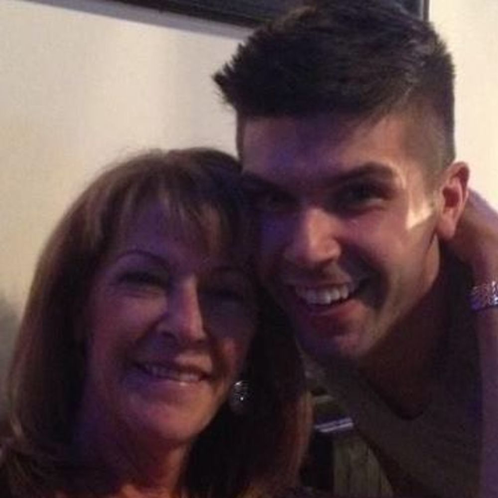 Meet your Posher, Brenda