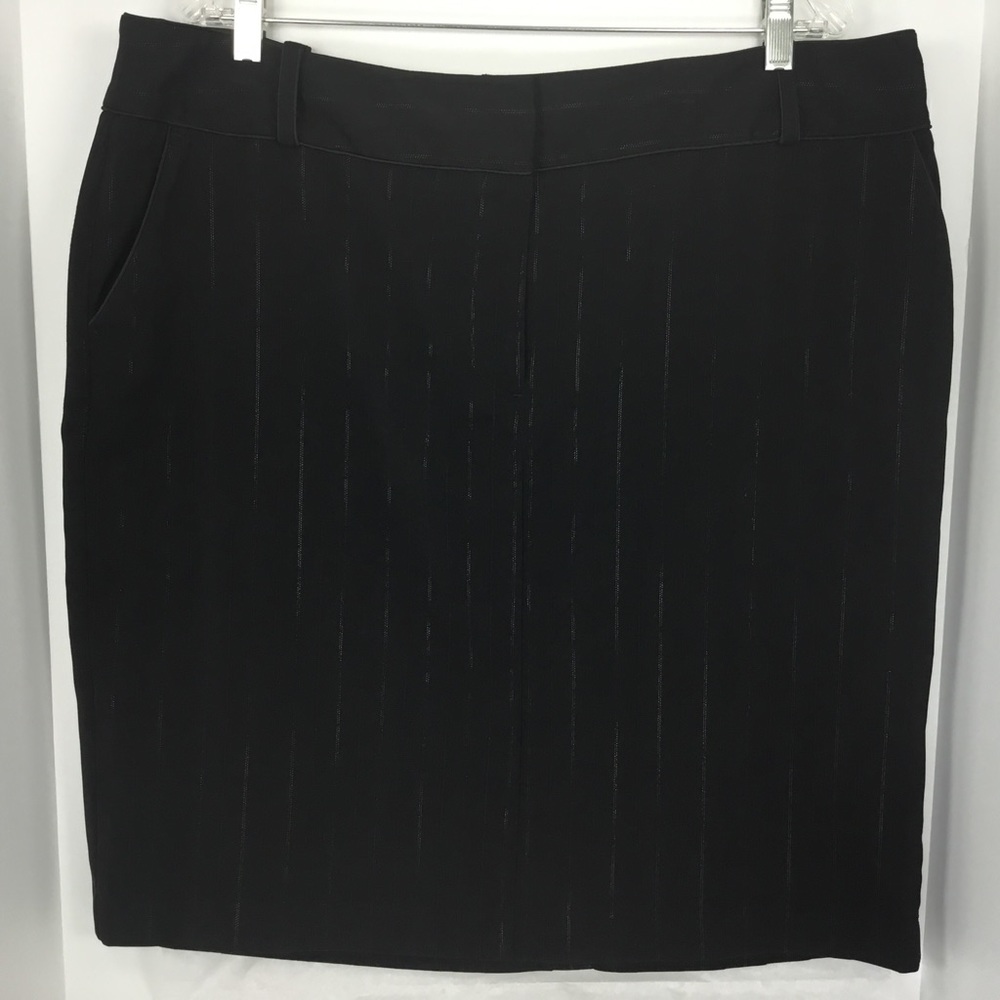 Attention Skirt Poly/Spandex Ladies Size 18 NEW