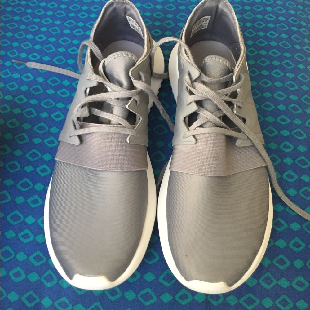 Adidas tubular in grey color