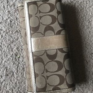 Coach wallet