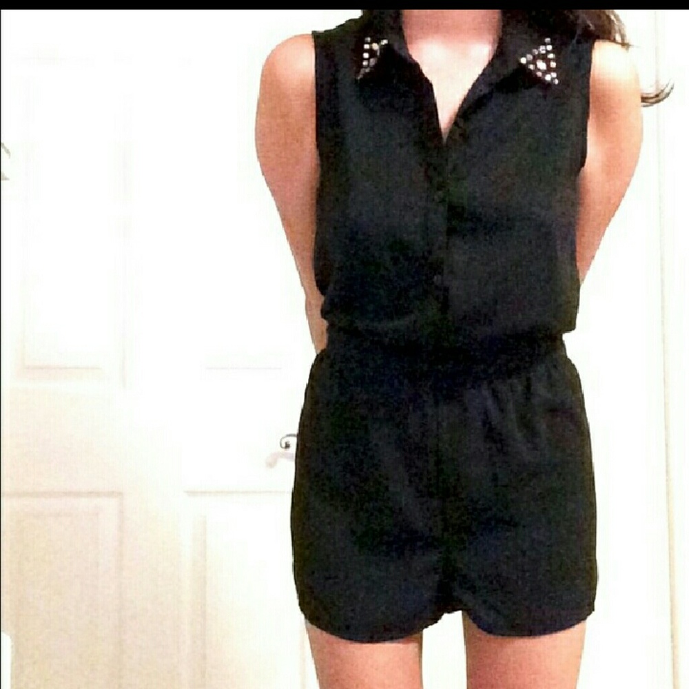 Jeweled collar black romper