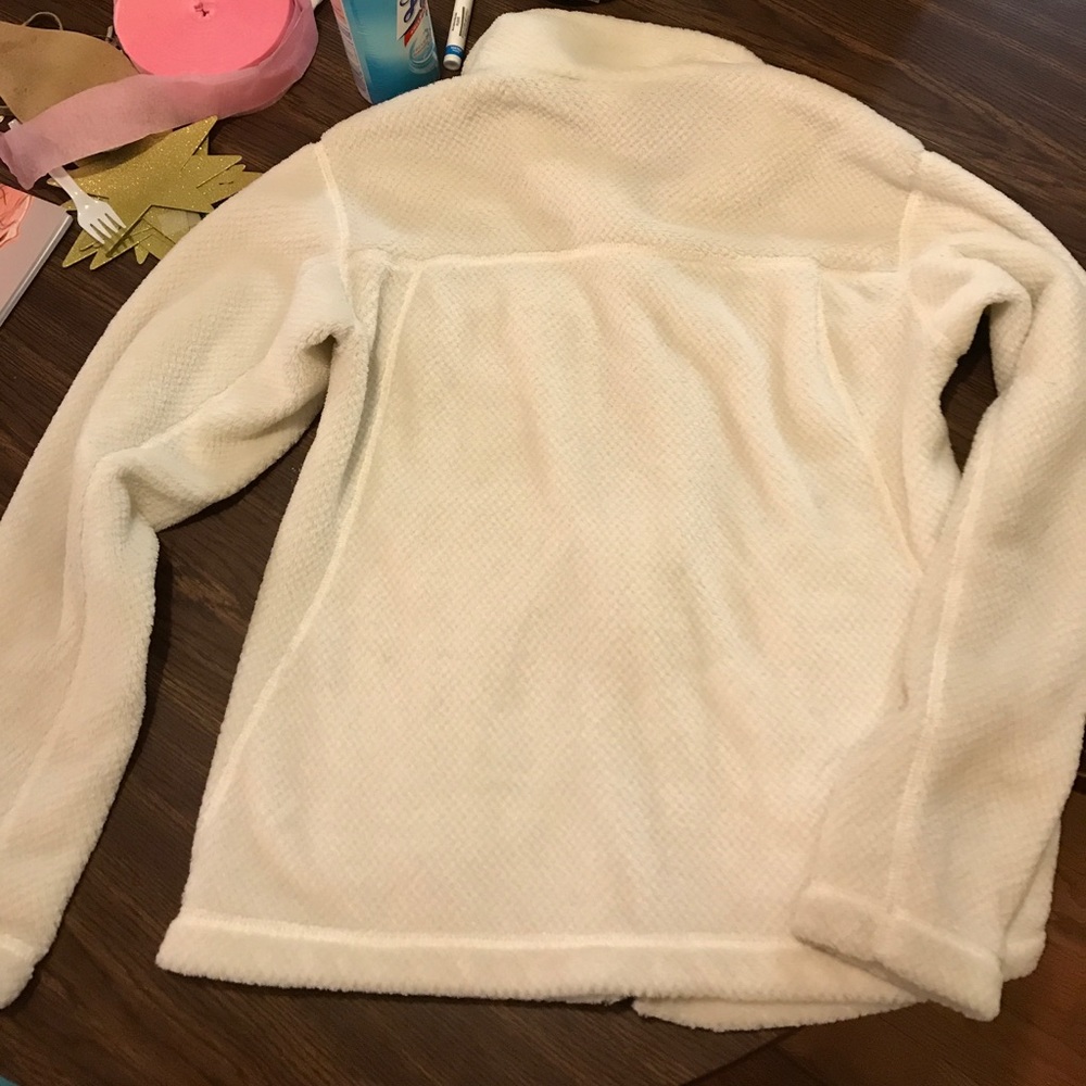 SOLD Patagonia fleece jacket - Picture 4 of 4