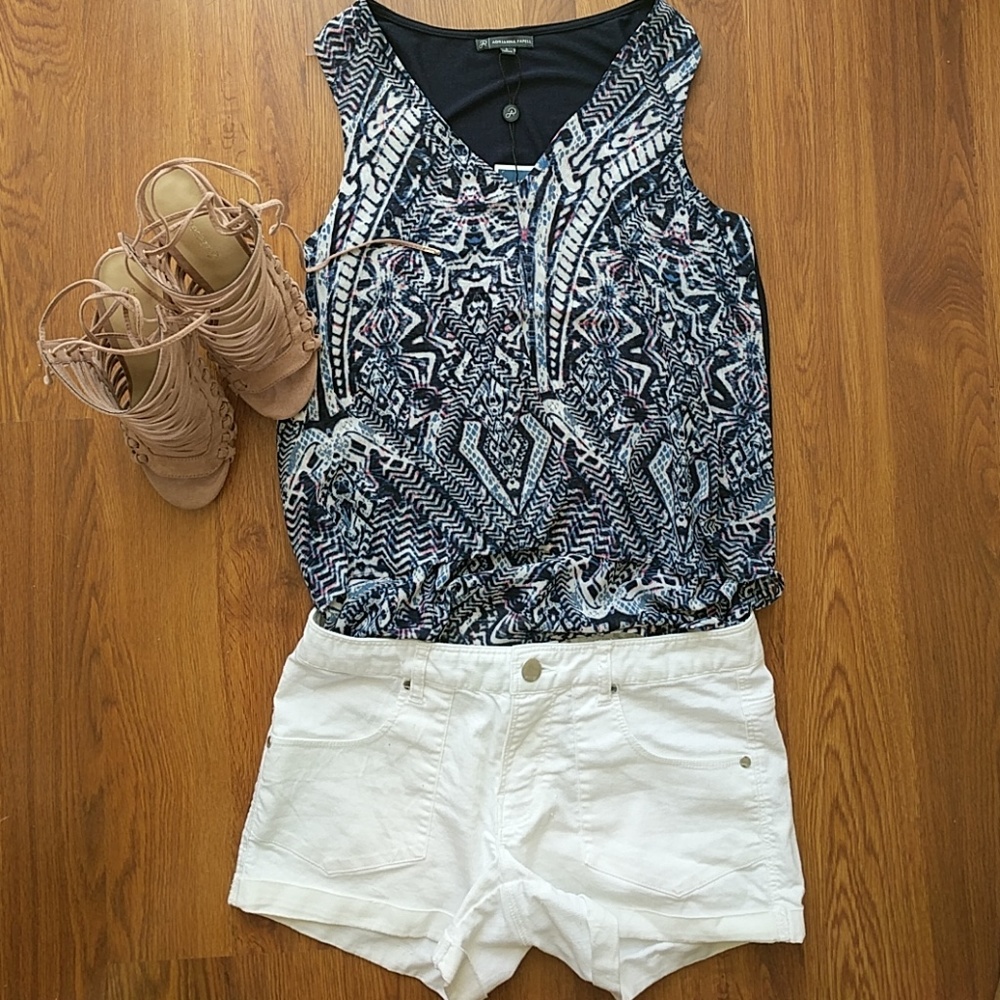 Geo striped layered tank