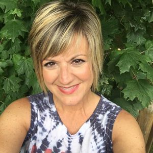 Meet your Posher, Becky