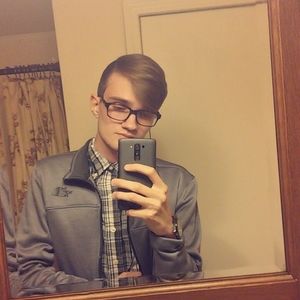 Meet your Posher, Justin