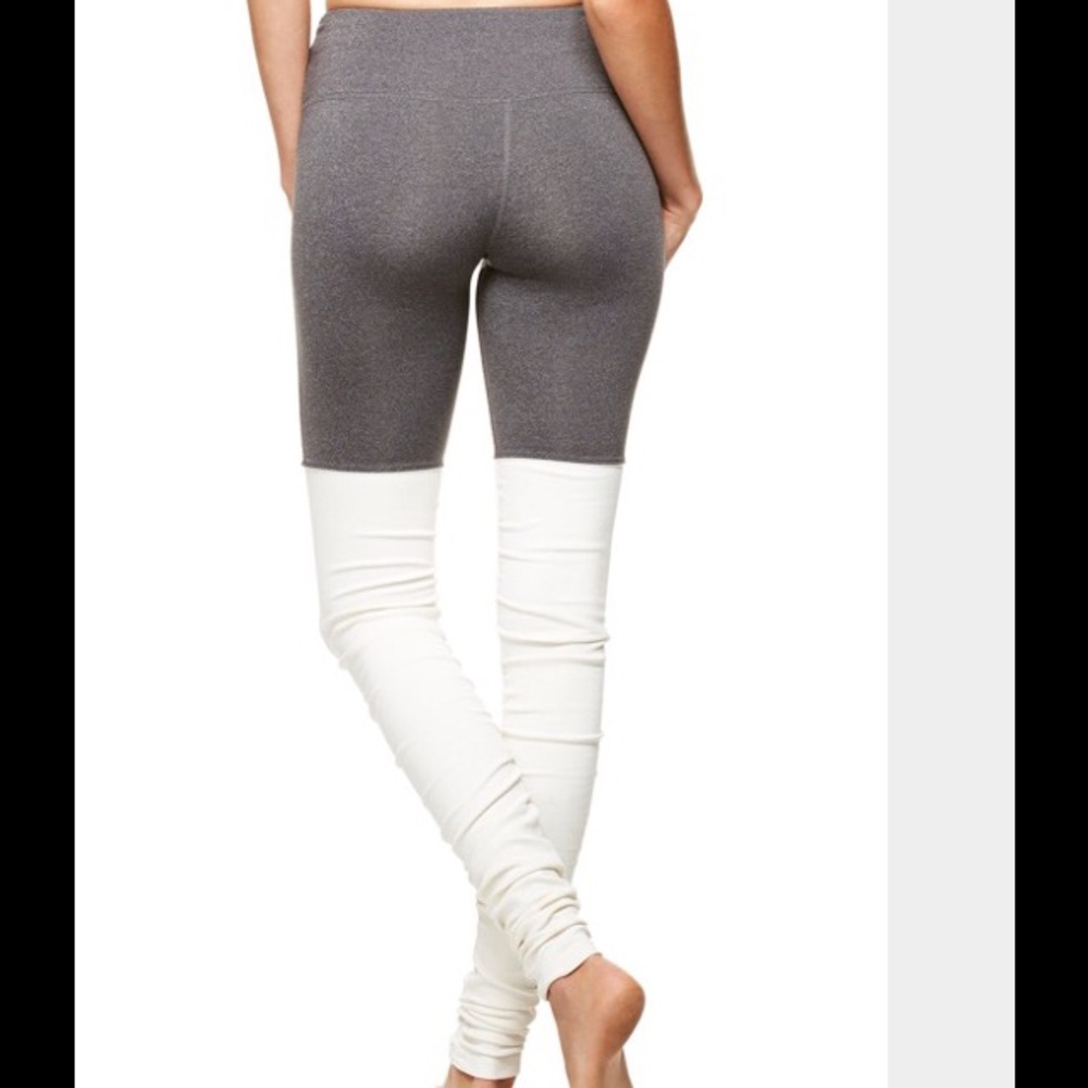 Alo Goddess Leggings