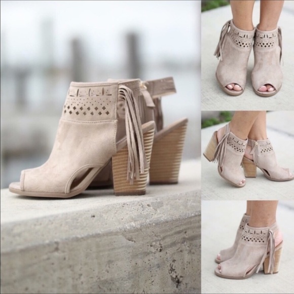Cream Open Toe Boho Fringe Booties - Picture 4 of 7