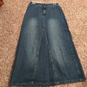 Liz Claiborne denim skirt