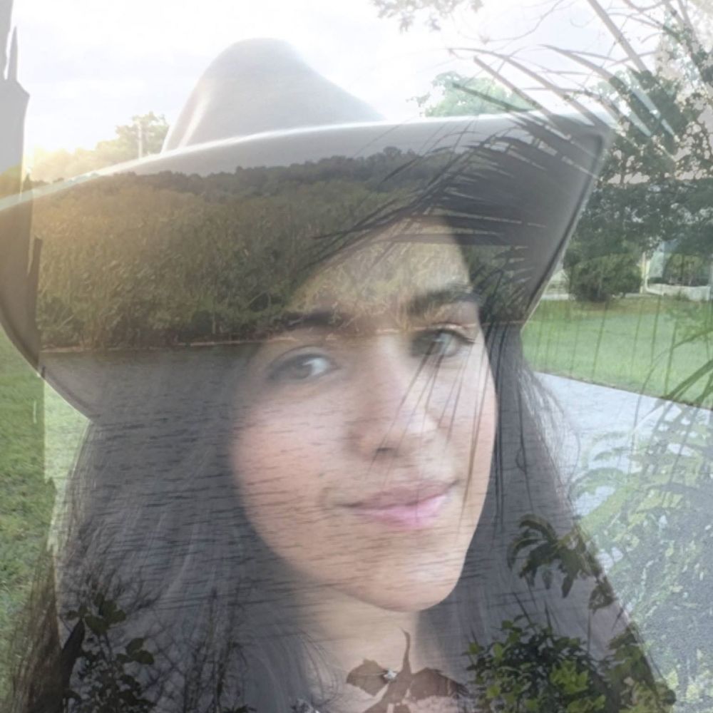 Meet your Posher, Juliana
