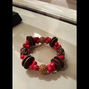 Red and wood bracelet