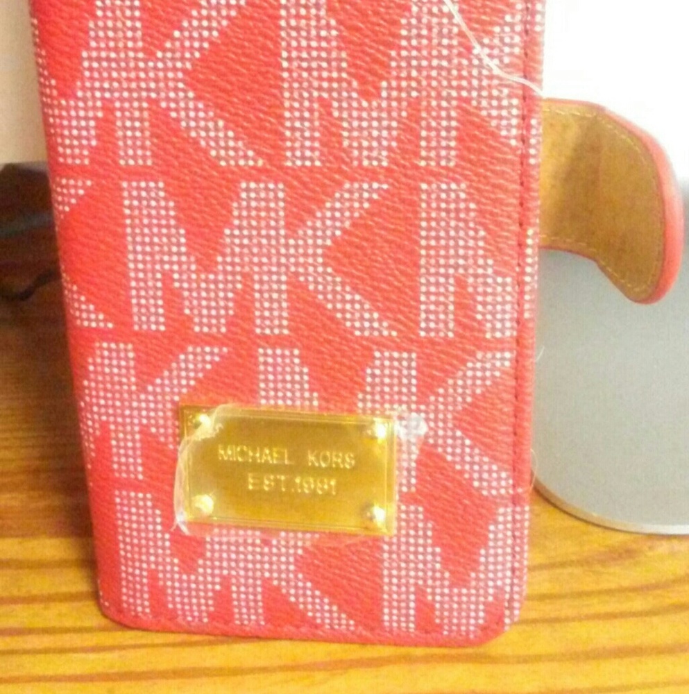 Michael Kors I Phone 7 case
