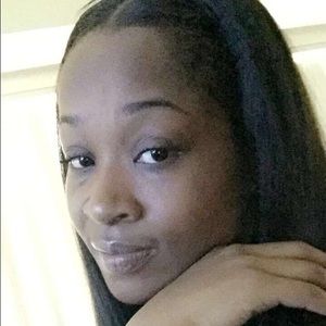 Meet your Posher, Jeree