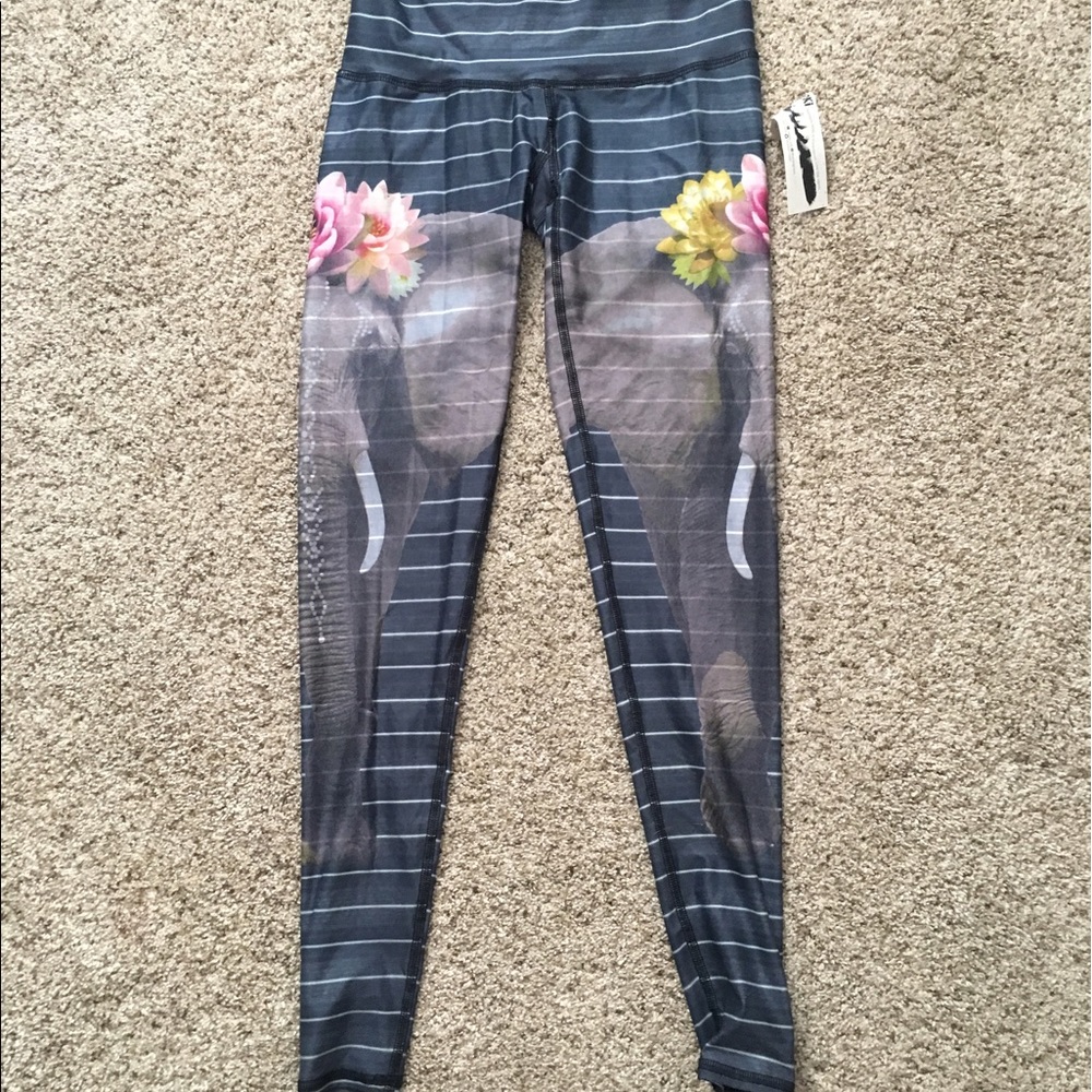 Teeki elephant leggings size small new with tag
