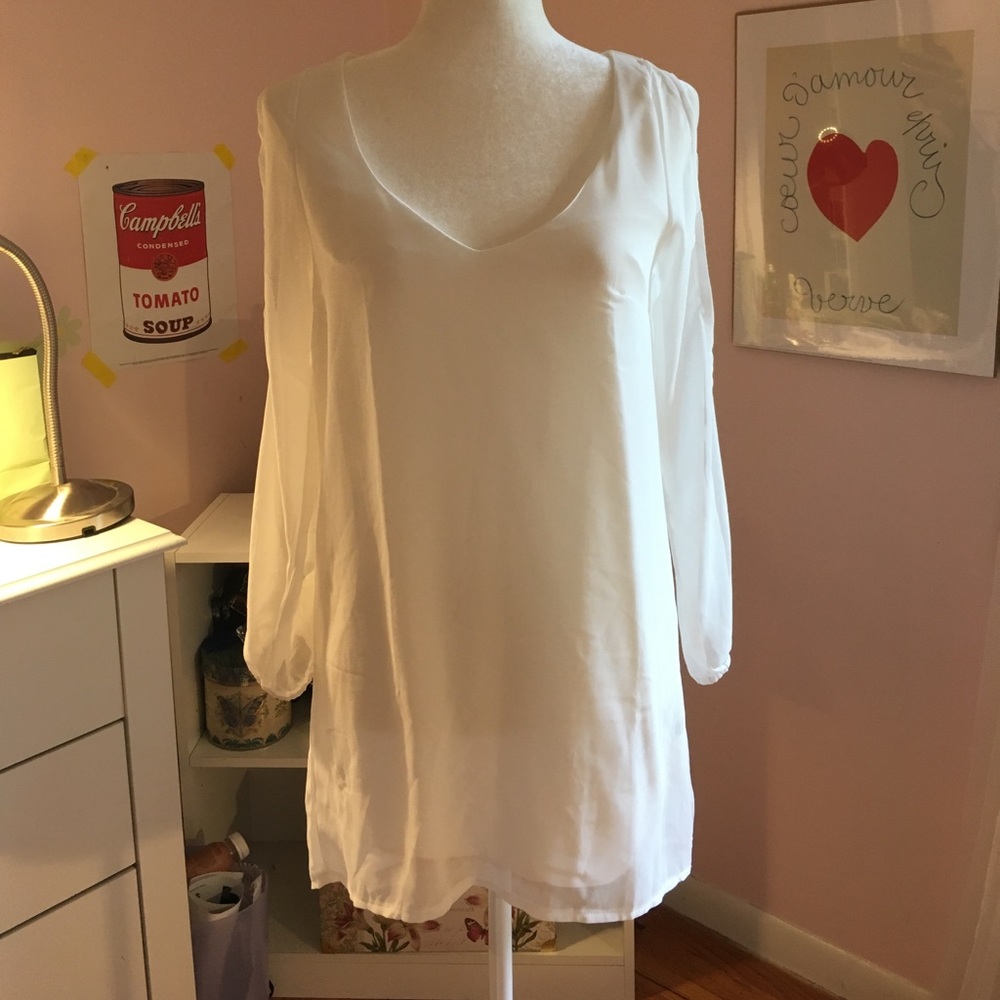 WHITE CHIFFON SHIFT DRESS