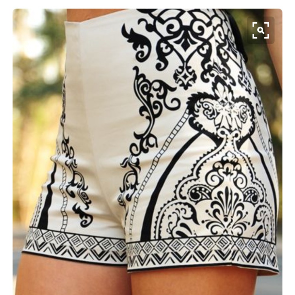 ShopHopes Cream Damask Shorts