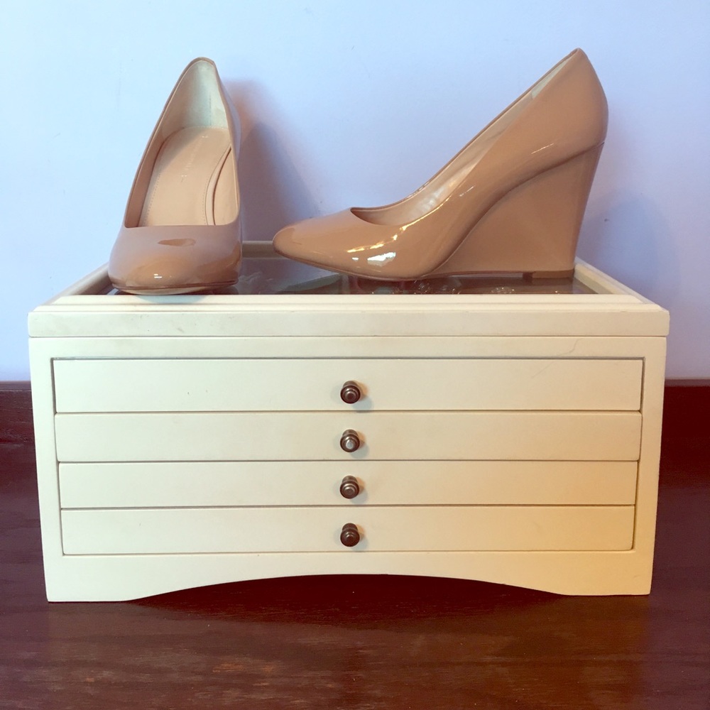 NWOT Nude Patent Leather Wedge Heels