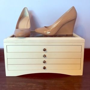 NWOT Nude Patent Leather Wedge Heels