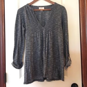 Size M LOFT Camp Shirt in Grey/Blue