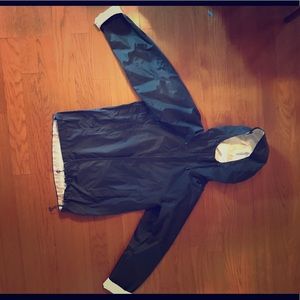 Men's Patagonia rain/windbreaker jacket