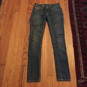 Seven7 Skinny Jeans EUC!