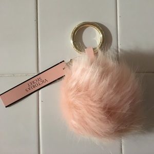 Fuzzy Pom-Pom keychain