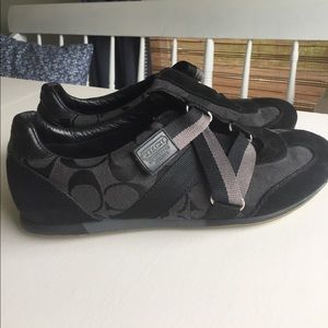 Coach Juli Sneakers 👟