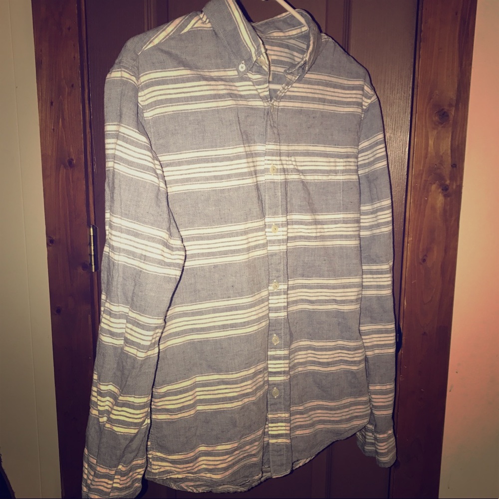 Men's American eagle casual button up