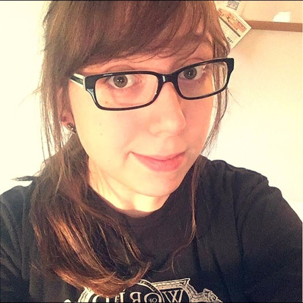Meet your Posher, Nicole