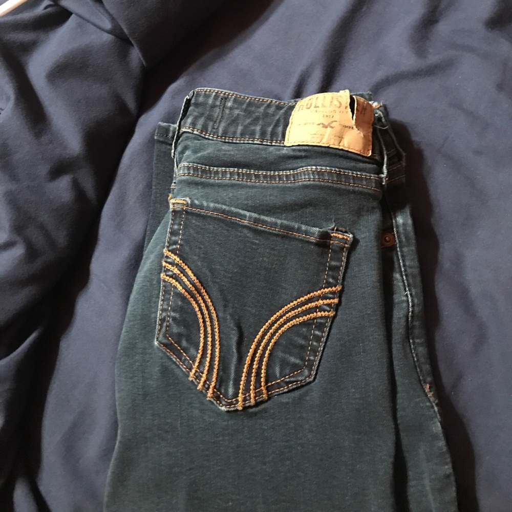 Hollister skinny jeans😍