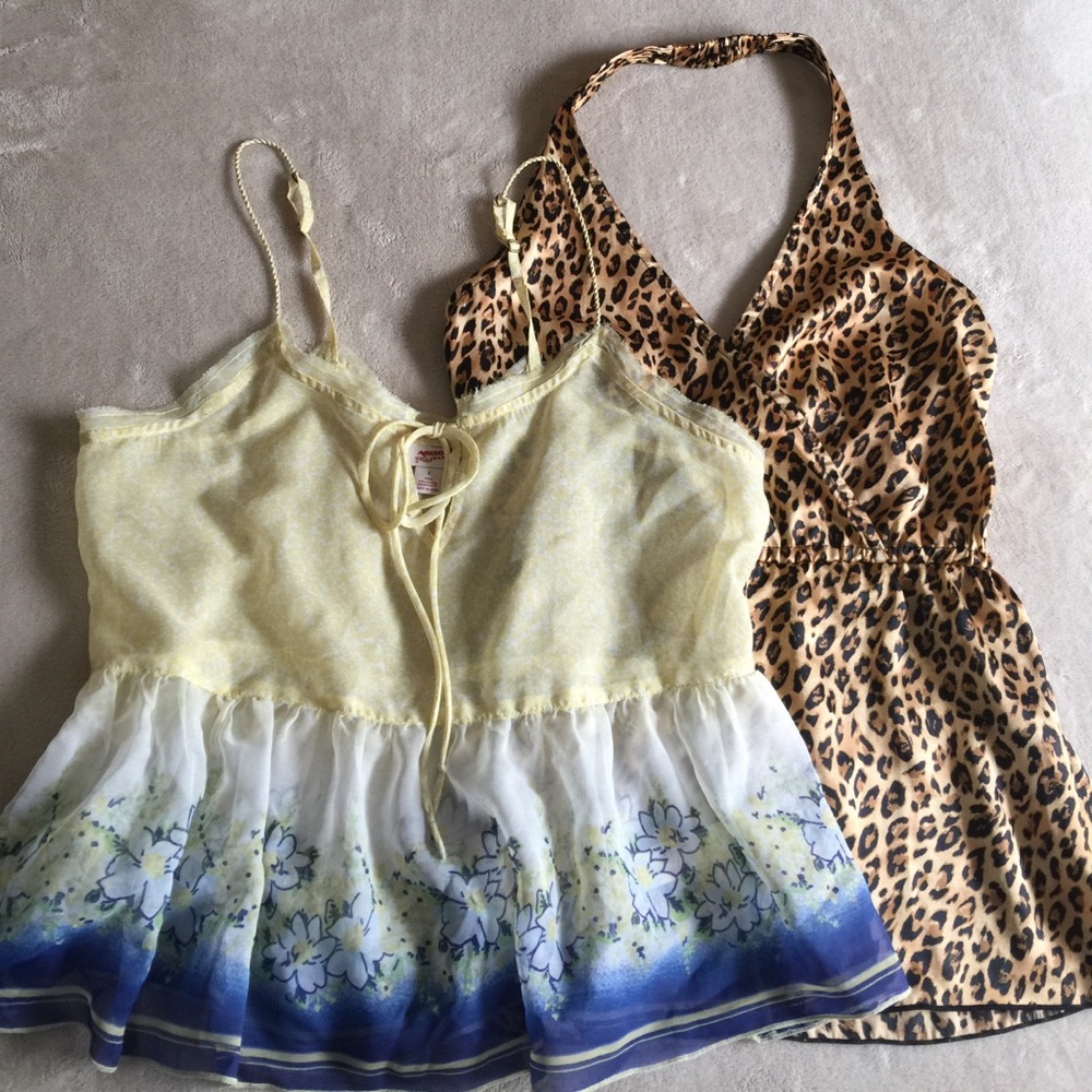 🎉Windsor, Arizona- 2 cover up for $10 🌸🌸