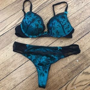 Adore me set