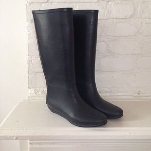 Loeffler Randall rain boots with back zipper