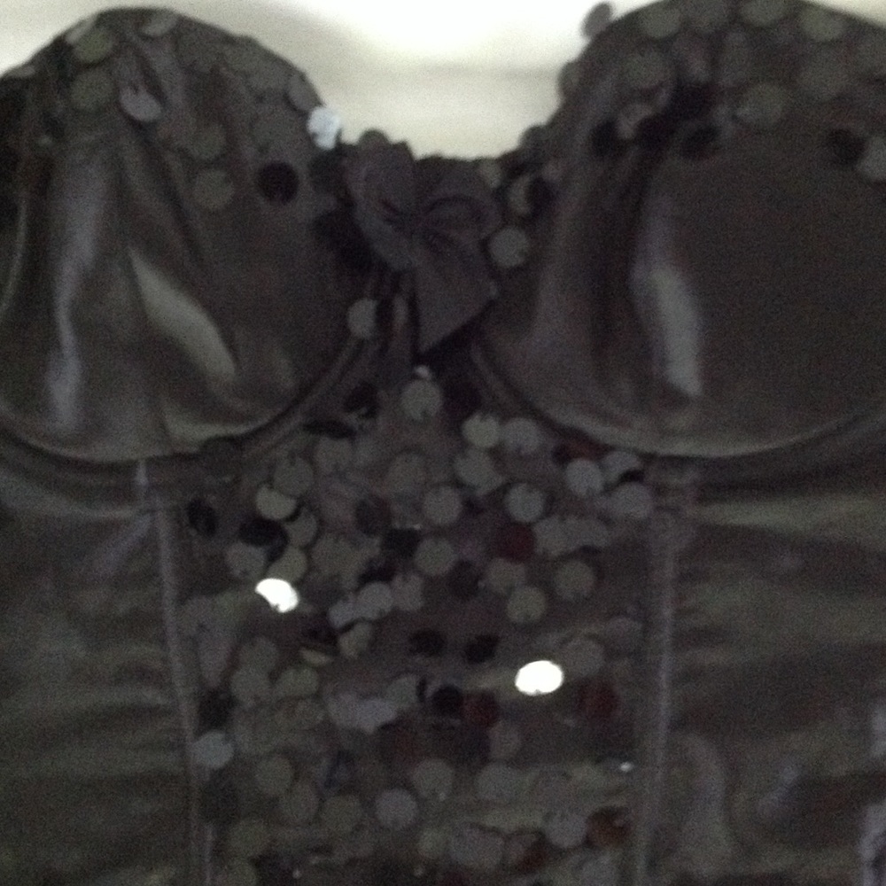 Black hauler neck sequin corset